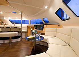 lsc-luxury-yacht-interior